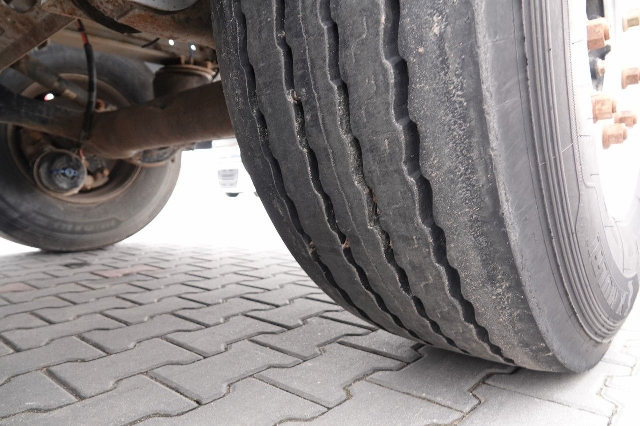 Tipper semi-trailer Benalu MENCI WYWROTKA /28 m3 / ALUMINIOWA / OŚ PODNOSZO: picture 17 Tipper semi-trailer Benalu MENCI WYWROTKA /28 m3 / ALUMINIOWA / OŚ PODNOSZO: picture 17