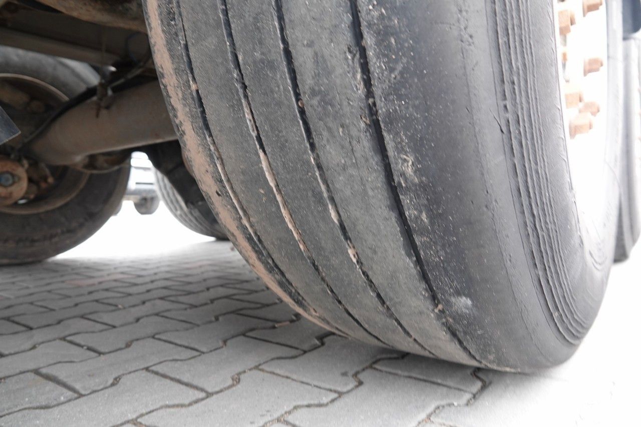 Tipper semi-trailer Benalu MENCI WYWROTKA /28 m3 / ALUMINIOWA / OŚ PODNOSZO: picture 16 Tipper semi-trailer Benalu MENCI WYWROTKA /28 m3 / ALUMINIOWA / OŚ PODNOSZO: picture 16