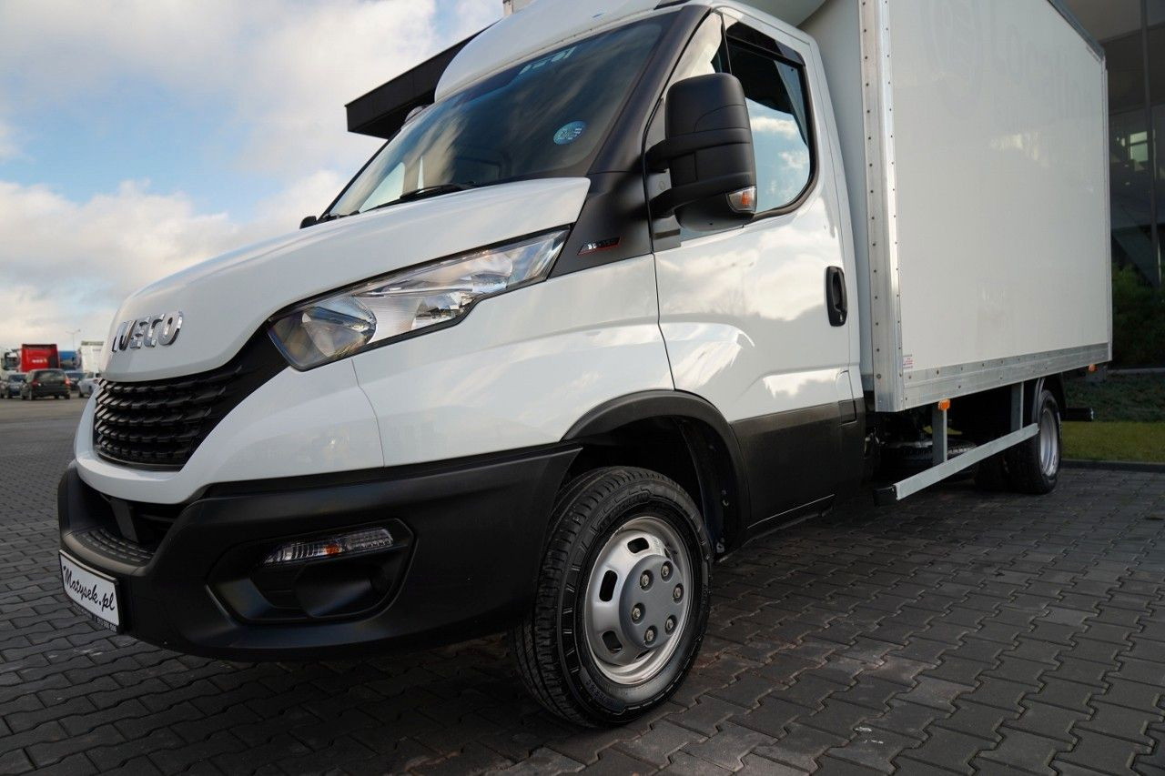 Refrigerated van Iveco DAILY 35-160 / KONTENER 4,2 M    / WINDA  / BLIŹ: picture 9