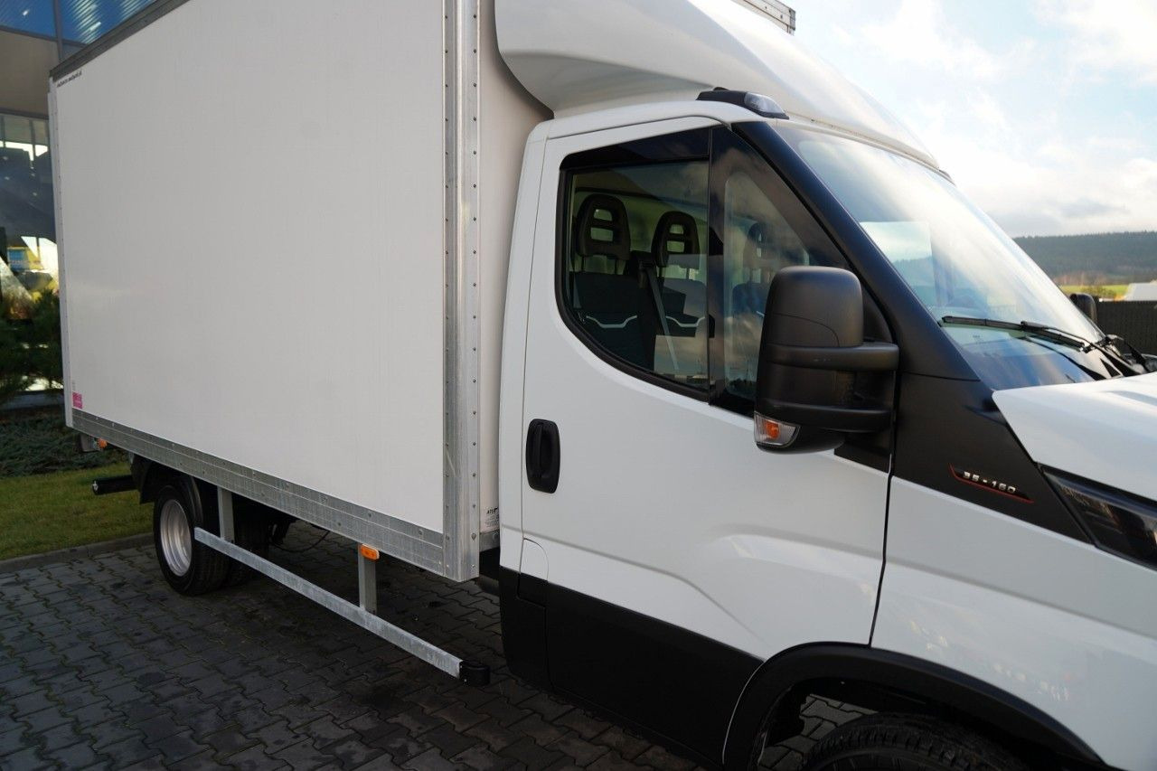 Refrigerated van Iveco DAILY 35-160 / KONTENER 4,2 M    / WINDA  / BLIŹ: picture 14