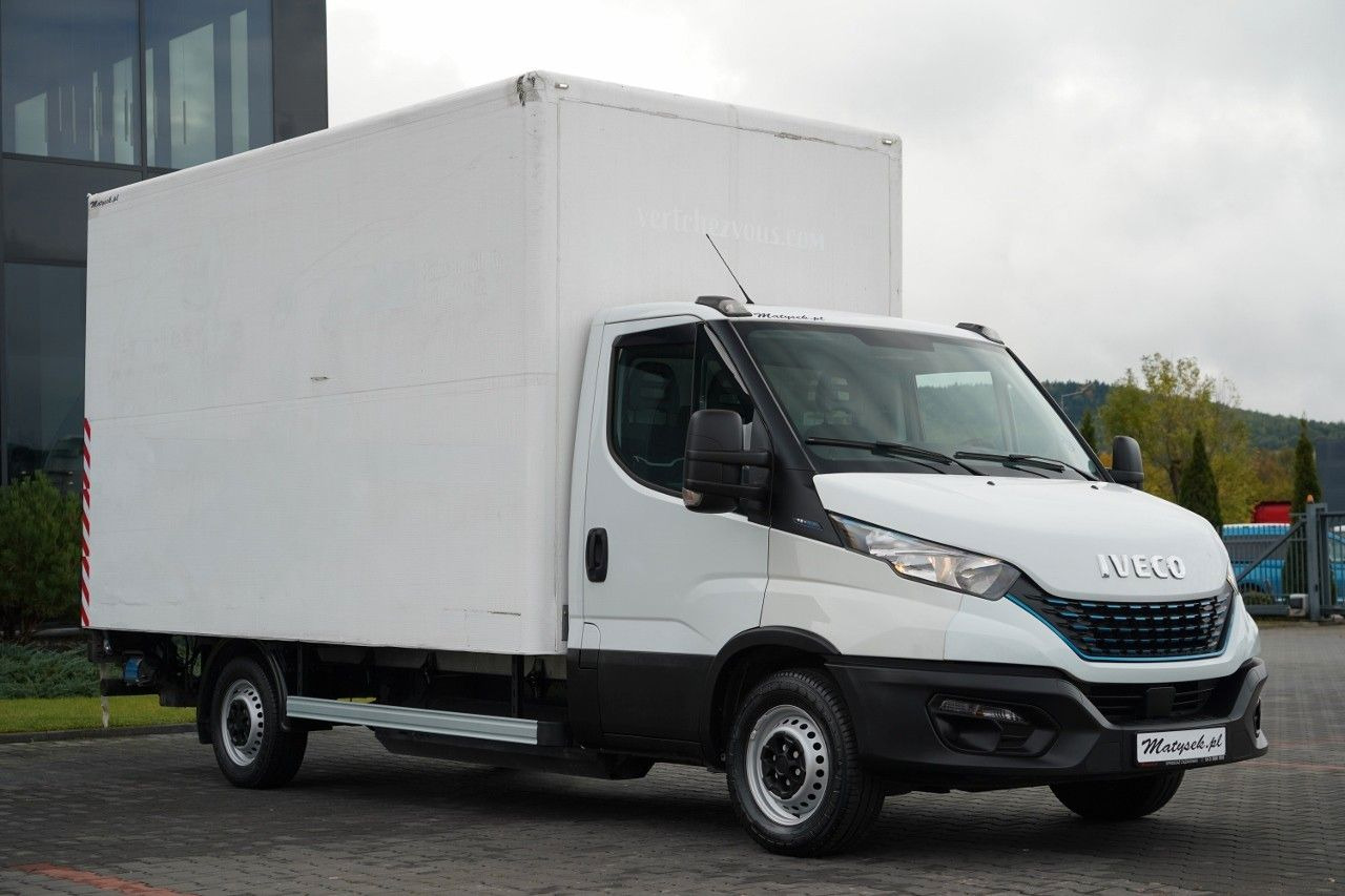 Iveco DAILY 35-NP / CNG / KONTENER / MANUAL / WINDA PA - Refrigerated van: picture 1 Iveco DAILY 35-NP / CNG / KONTENER / MANUAL / WINDA PA - Refrigerated van: picture 1