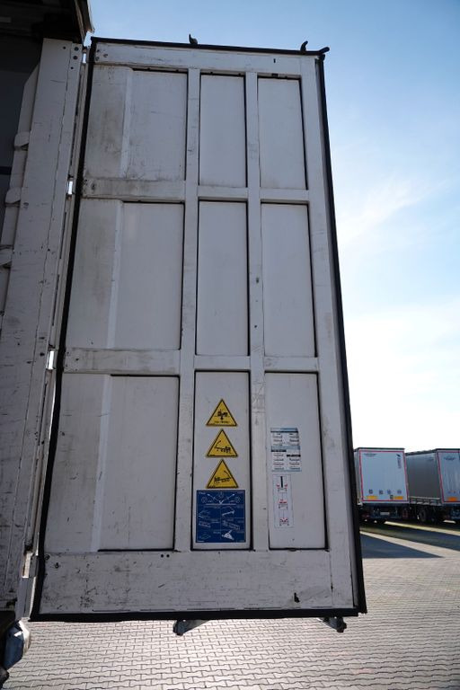 Curtainsider semi-trailer Krone FIRANKA / 2017 ROK / STANDARD / OŚ PODNISZONA: picture 18 Curtainsider semi-trailer Krone FIRANKA / 2017 ROK / STANDARD / OŚ PODNISZONA: picture 18