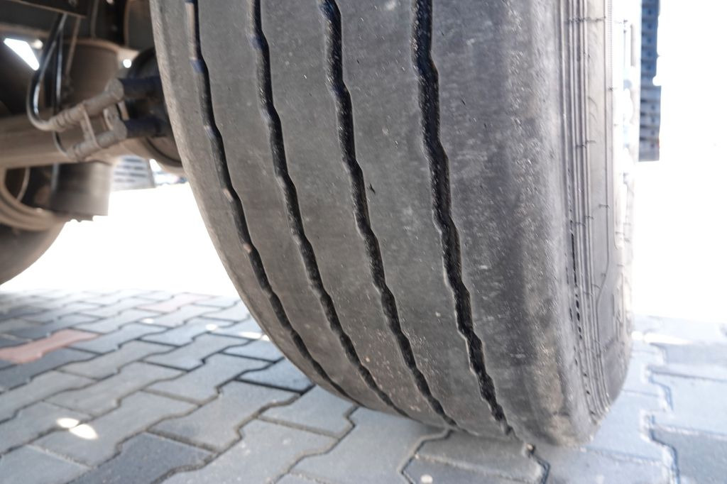 Curtainsider semi-trailer Krone FIRANKA / 2017 ROK / STANDARD / OŚ PODNISZONA: picture 13 Curtainsider semi-trailer Krone FIRANKA / 2017 ROK / STANDARD / OŚ PODNISZONA: picture 13