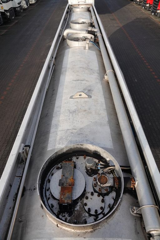 Tank semi-trailer Lag CYSTERNA DO PALIWA / 36200 L / 4 KOMORY Lag CYSTERNA DO PALIWA / 36200 L / 4 KOMORY: picture 17 Tank semi-trailer Lag CYSTERNA DO PALIWA / 36200 L / 4 KOMORY Lag CYSTERNA DO PALIWA / 36200 L / 4 KOMORY: picture 17