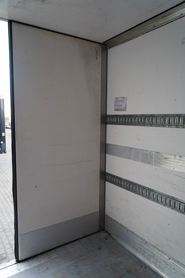 Refrigerator semi-trailer LeciTrailer CHŁODNIA / CARRIER VECTOR 1350 /  OŚ PODNOSZONA: picture 15