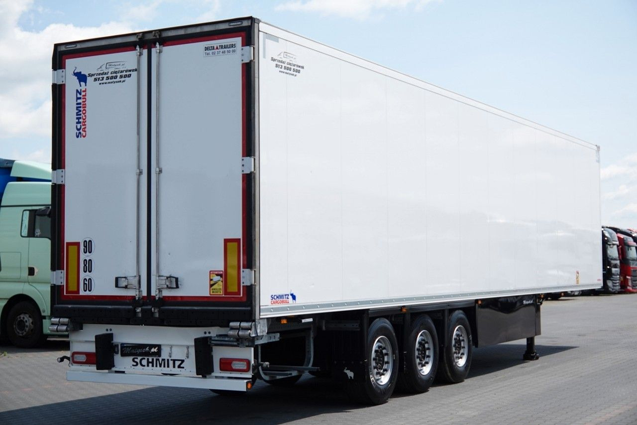 Schmitz Cargobull CHŁODNIA / AGREGAT CARRIER VECTOR 1550 / DOPPELS - Refrigerator semi-trailer: picture 4 Schmitz Cargobull CHŁODNIA / AGREGAT CARRIER VECTOR 1550 / DOPPELS - Refrigerator semi-trailer: picture 4