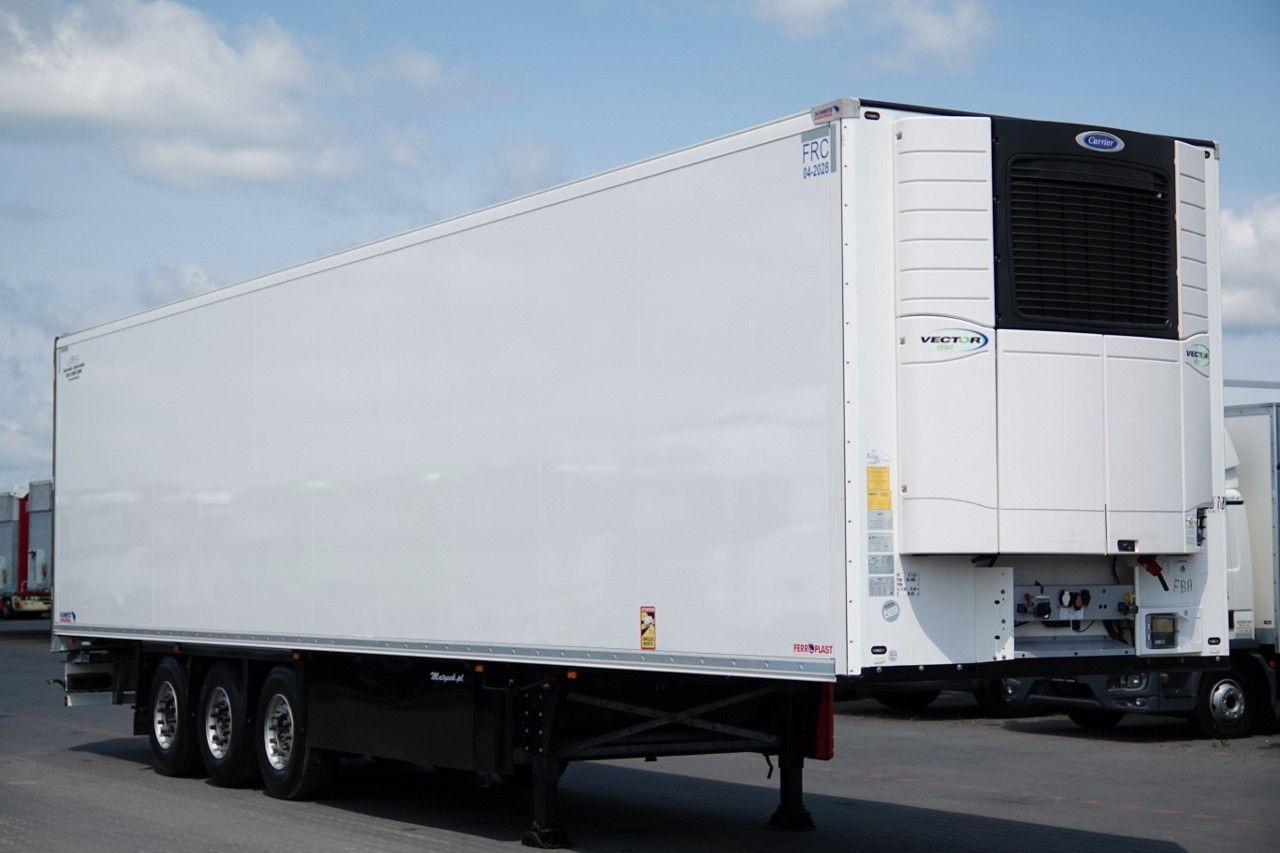 Schmitz Cargobull CHŁODNIA / AGREGAT CARRIER VECTOR 1550 / DOPPELS - Refrigerator semi-trailer: picture 1 Schmitz Cargobull CHŁODNIA / AGREGAT CARRIER VECTOR 1550 / DOPPELS - Refrigerator semi-trailer: picture 1