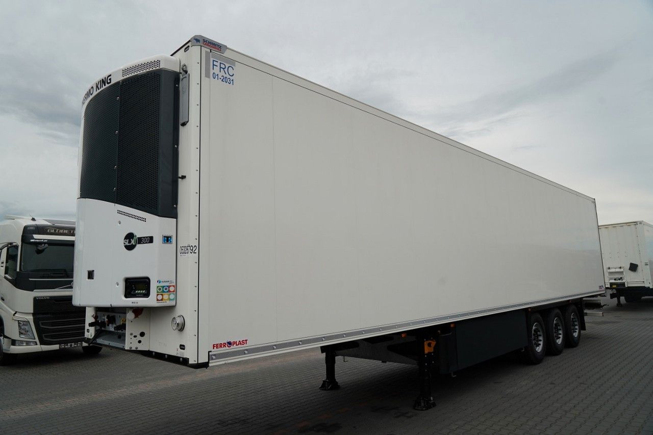 Schmitz Cargobull / CHŁODNIA / THERMO KING SLX 300 / DOPPELSTOCK / - Refrigerator semi-trailer: picture 4 Schmitz Cargobull / CHŁODNIA / THERMO KING SLX 300 / DOPPELSTOCK / - Refrigerator semi-trailer: picture 4
