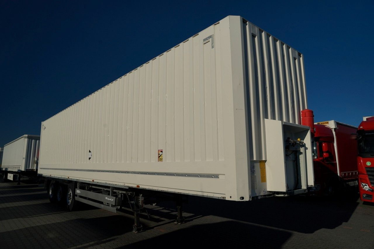 Schmitz Cargobull KONTENER / 2x oś PODNOSZONA / 2021 ROK - Refrigerator semi-trailer: picture 2 Schmitz Cargobull KONTENER / 2x oś PODNOSZONA / 2021 ROK - Refrigerator semi-trailer: picture 2