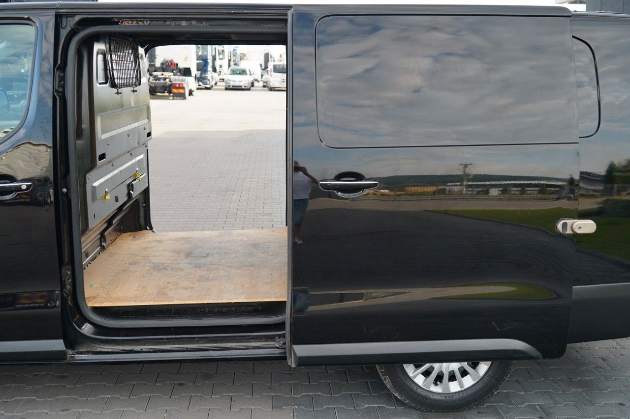 Small van Toyota PROACE / FURGON / BLASZAK / 2.0 D / ZABUDOWA: picture 9 Small van Toyota PROACE / FURGON / BLASZAK / 2.0 D / ZABUDOWA: picture 9