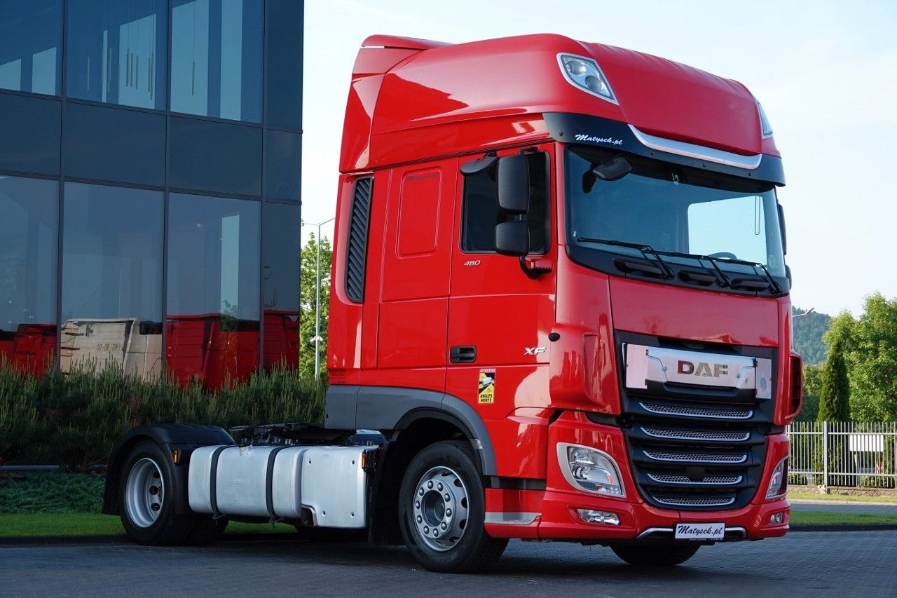 DAF XF 480 / LOW DECK / MEGA / 2021 / SSC / PO ZŁOTY - Tractor unit: picture 1 DAF XF 480 / LOW DECK / MEGA / 2021 / SSC / PO ZŁOTY - Tractor unit: picture 1