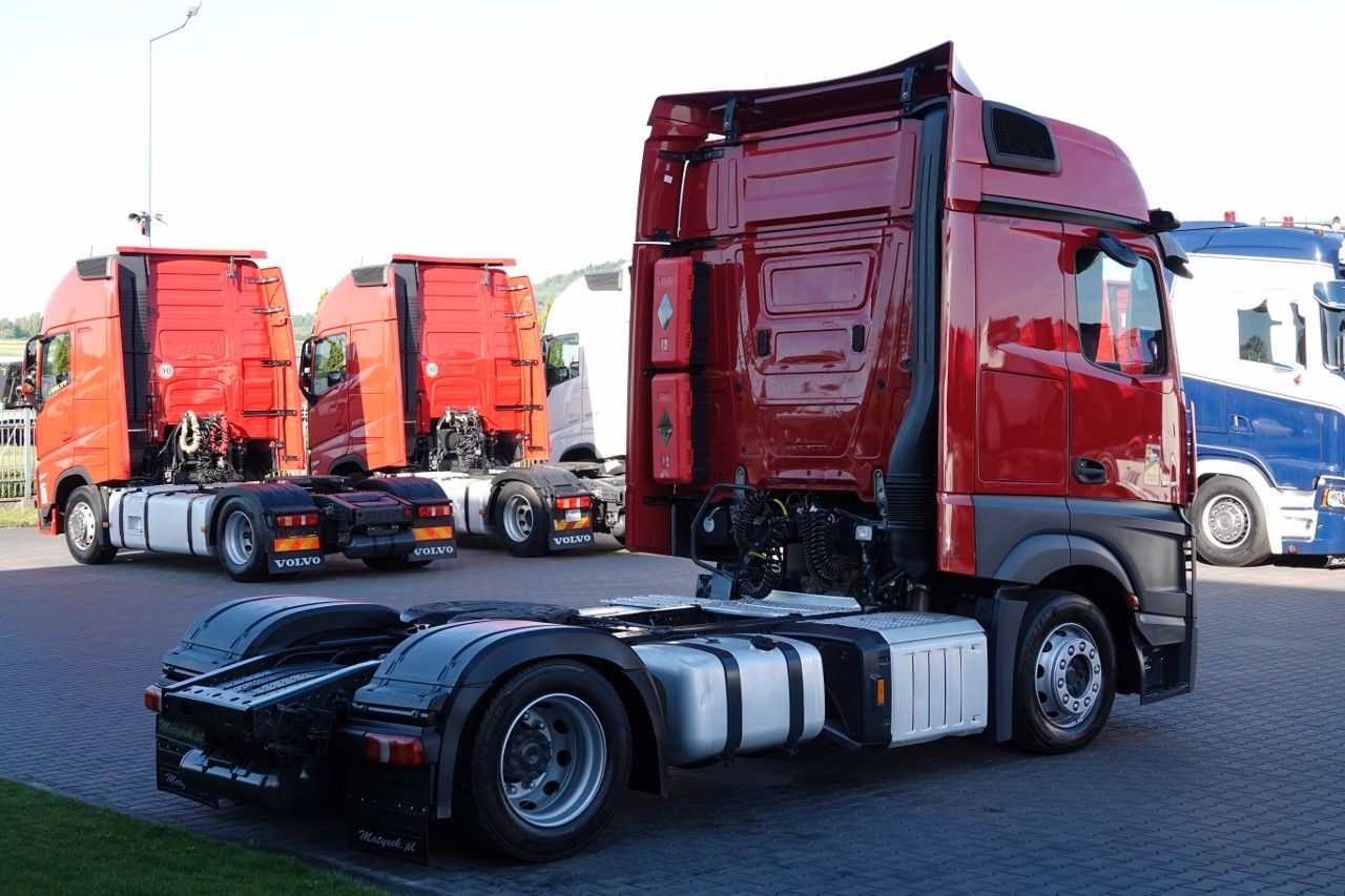 Mercedes-Benz ACTROS 1845 / LOW DECK / MEGA / BIG SPACE / PO K - Tractor unit: picture 5 Mercedes-Benz ACTROS 1845 / LOW DECK / MEGA / BIG SPACE / PO K - Tractor unit: picture 5