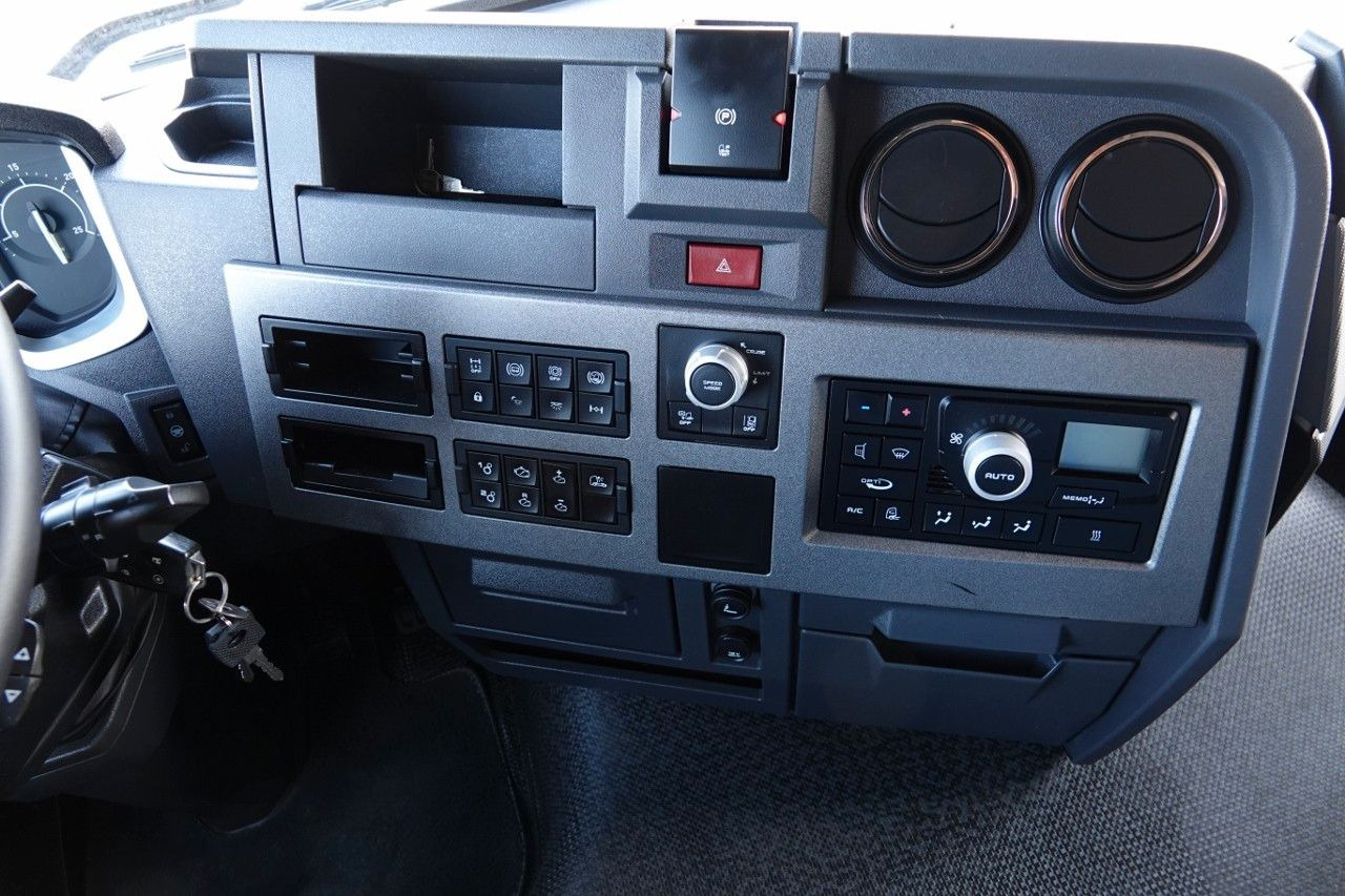Tractor unit Renault T 440 / 13 LITROWY / RETARDER / I-PARK COOL / AL Renault T 440 / 13 LITROWY / RETARDER / I-PARK COOL / AL: picture 15