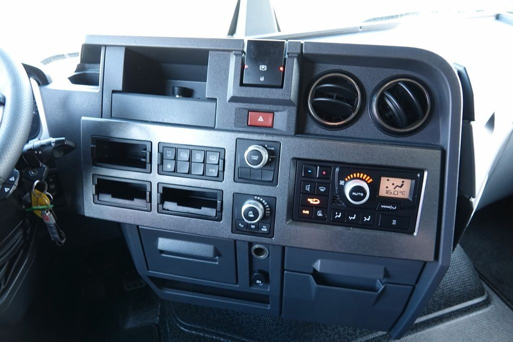 Tractor unit Renault T 520 / 13L / MAXISPACE / RETARDER / SALONKA: picture 15