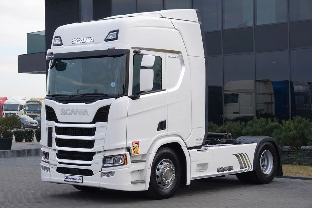 Scania R 450 / RETARDER / FULL AIRMATIC / HYDRAULIKA / - Tractor unit: picture 2 Scania R 450 / RETARDER / FULL AIRMATIC / HYDRAULIKA / - Tractor unit: picture 2