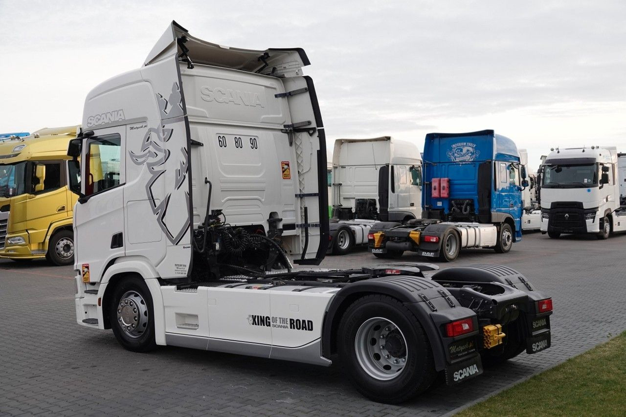 Scania R 450 / RETARDER / HYDRAULIKA / FULL AIRMATIC / - Tractor unit: picture 4 Scania R 450 / RETARDER / HYDRAULIKA / FULL AIRMATIC / - Tractor unit: picture 4