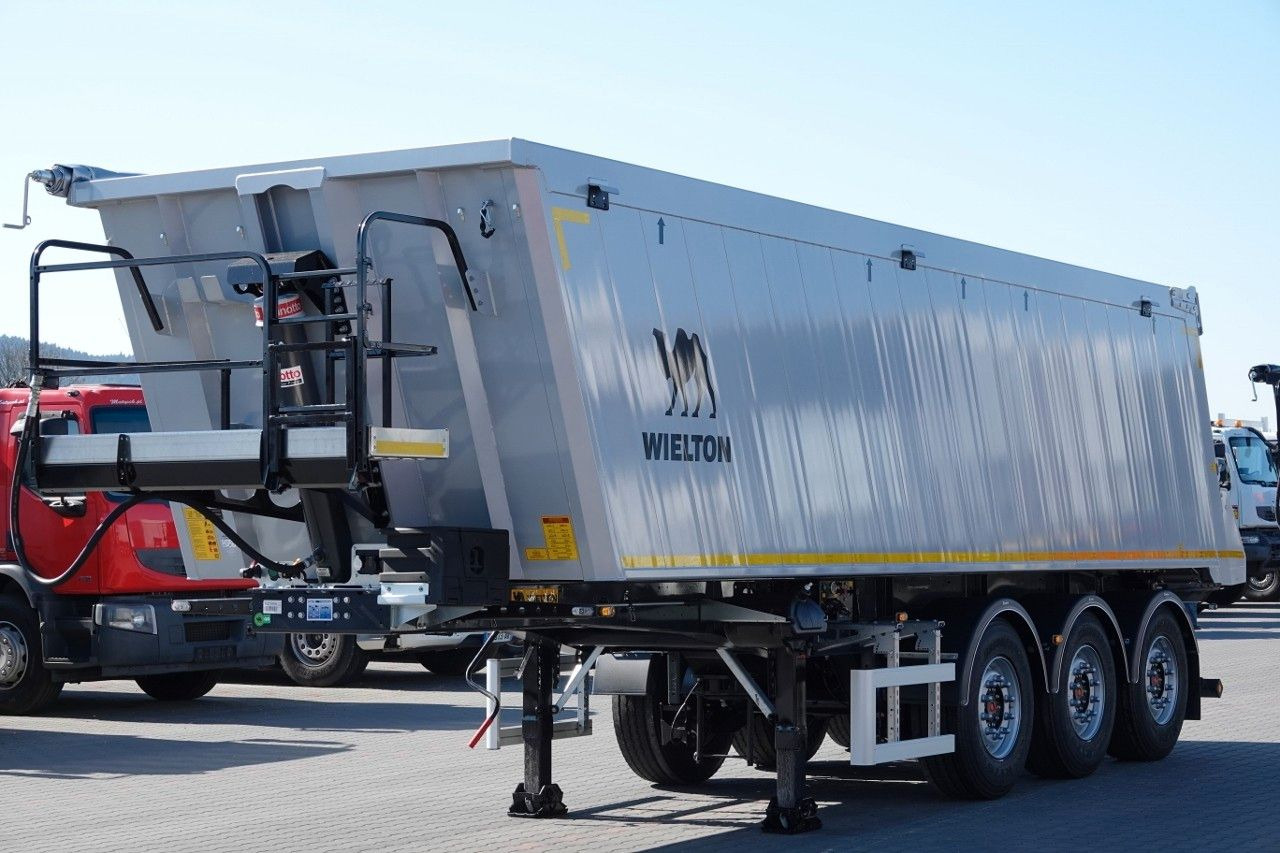 Wielton YWROTKA ALUMINIOWA 36 M3 / KLAPA / FABRYCZNIE NO - Tipper semi-trailer: picture 2 Wielton YWROTKA ALUMINIOWA 36 M3 / KLAPA / FABRYCZNIE NO - Tipper semi-trailer: picture 2
