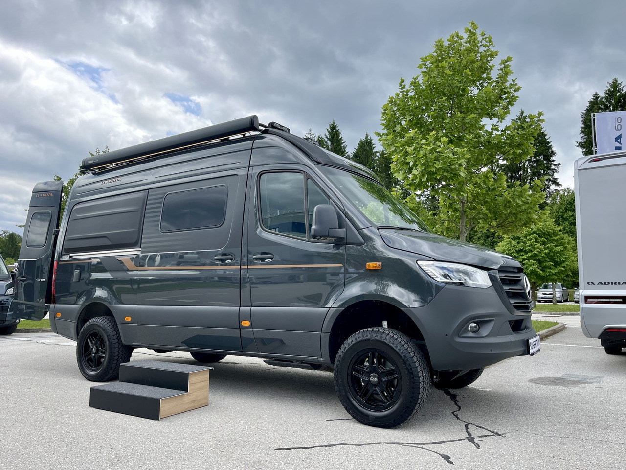 ADRIA Super Twin 600 SP - Camper van: picture 2 ADRIA Super Twin 600 SP - Camper van: picture 2