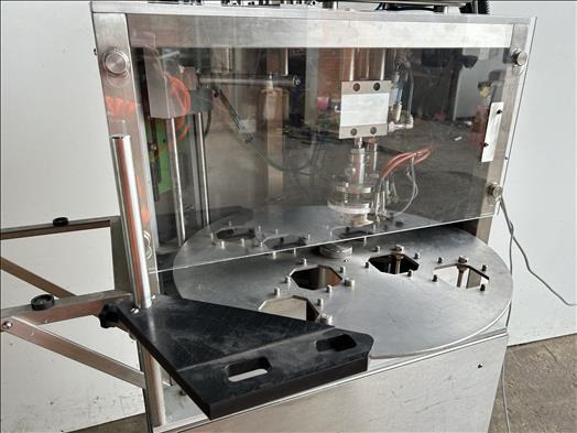 Flexipak Rotary pot sealer - Packaging machinery: picture 3 Flexipak Rotary pot sealer - Packaging machinery: picture 3