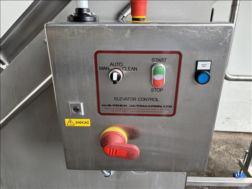 Maverick Automation Flighted elevator conveyor - Conveyor: picture 5 Maverick Automation Flighted elevator conveyor - Conveyor: picture 5