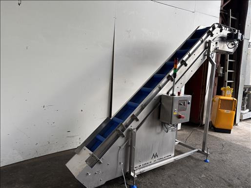Maverick Automation Flighted elevator conveyor - Conveyor: picture 2 Maverick Automation Flighted elevator conveyor - Conveyor: picture 2