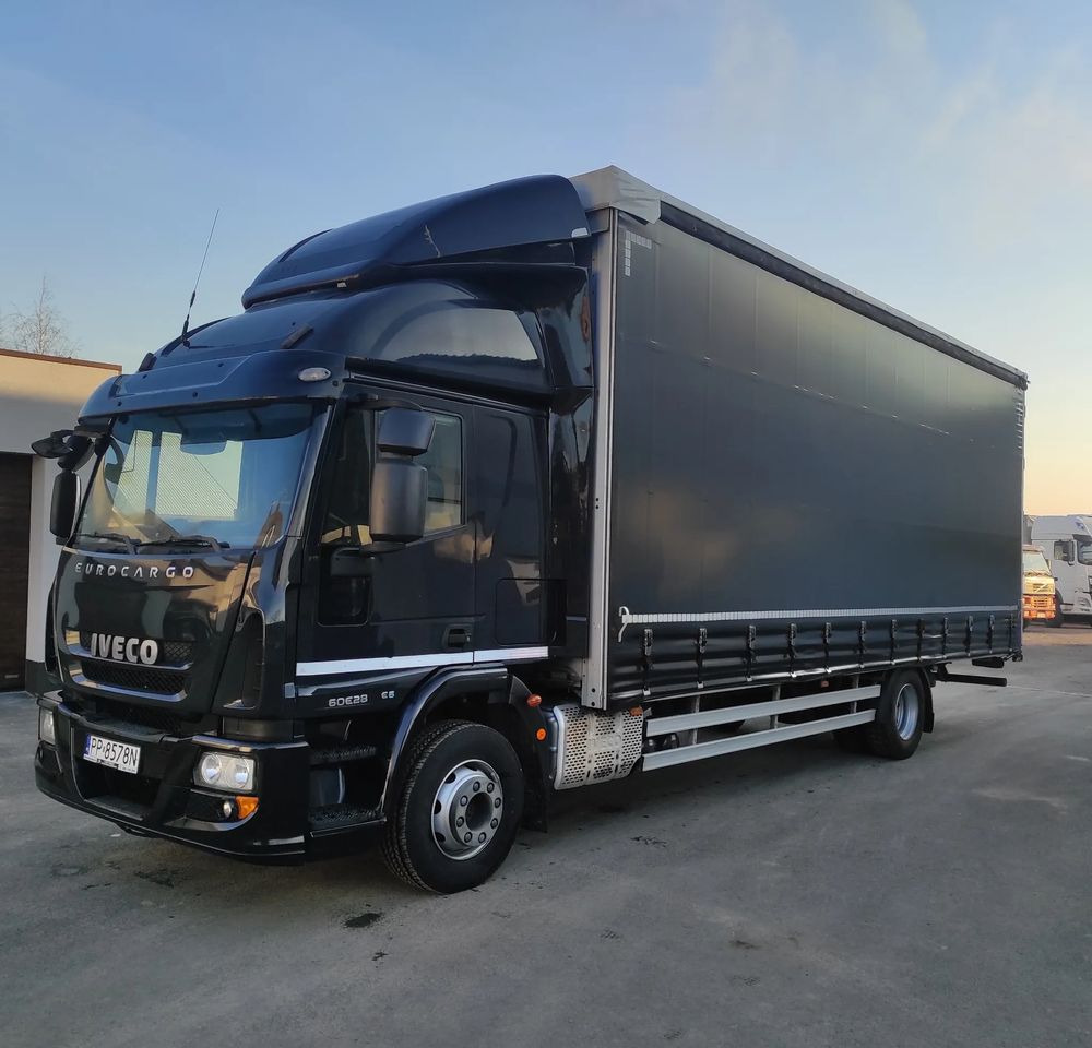 Iveco EUROCARGO 160E28 19 PAL. / FIRANKA / MANUAL / - Curtainsider truck: picture 1 Iveco EUROCARGO 160E28 19 PAL. / FIRANKA / MANUAL / - Curtainsider truck: picture 1