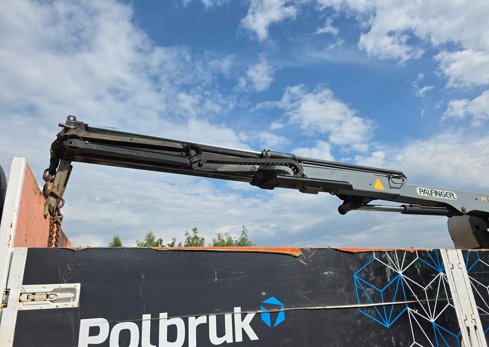 Volvo FM7 - Dropside/ Flatbed truck, Crane truck: picture 3 Volvo FM7 - Dropside/ Flatbed truck, Crane truck: picture 3