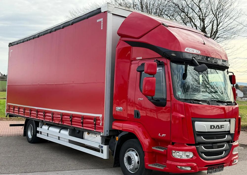 DAF LF 260 / WINDA / 16TON DMC / 3M WYSOKOŚĆ / JUMBO / FIRANKA / SYPIALKA / AUTOMAT / JEDEN WŁAŚCICIE / EURO 6 / 2017/ SPROWADZONY / 19 PALET / DUŻA ŁADOWNOŚĆ / - Curtainsider truck: picture 2 DAF LF 260 / WINDA / 16TON DMC / 3M WYSOKOŚĆ / JUMBO / FIRANKA / SYPIALKA / AUTOMAT / JEDEN WŁAŚCICIE / EURO 6 / 2017/ SPROWADZONY / 19 PALET / DUŻA ŁADOWNOŚĆ / - Curtainsider truck: picture 2