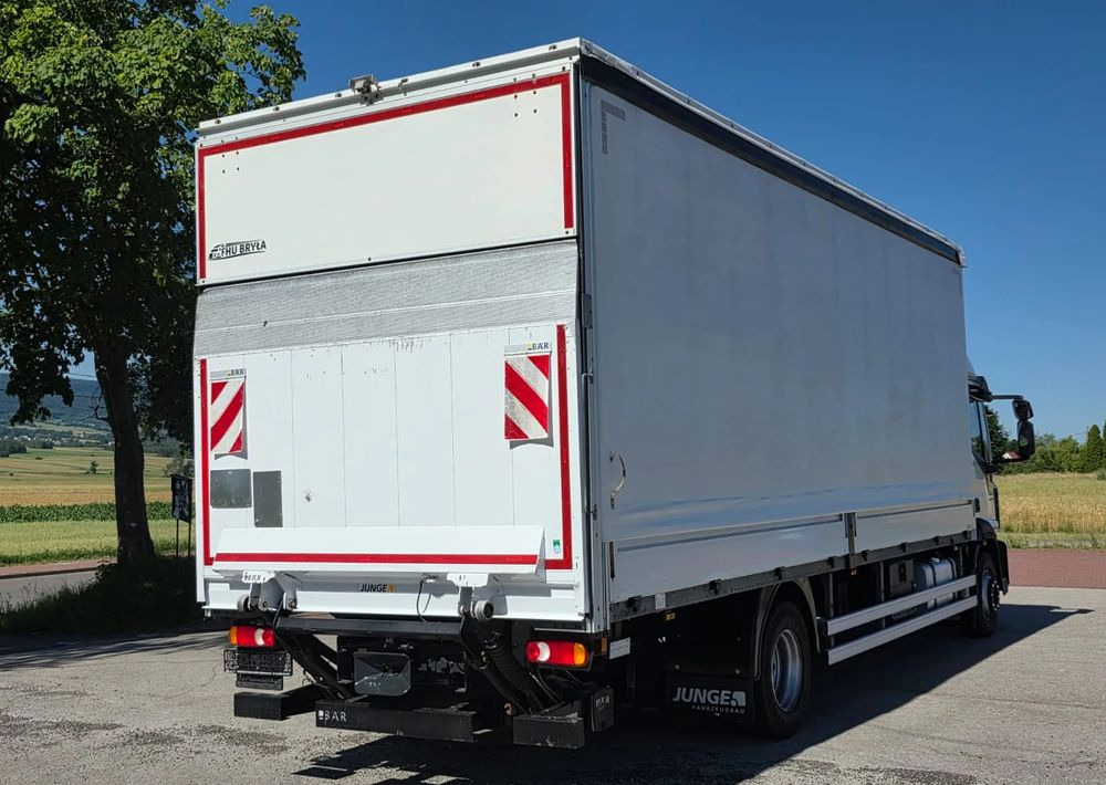 Iveco EUROCARGO 160E320/FIRANKA/WINDA/AUTOMAT/NISKI PRZEBIEG/E6/SPROWADZONY/PIERWSZY WŁAŚCICIEL - Curtainsider truck: picture 4 Iveco EUROCARGO 160E320/FIRANKA/WINDA/AUTOMAT/NISKI PRZEBIEG/E6/SPROWADZONY/PIERWSZY WŁAŚCICIEL - Curtainsider truck: picture 4