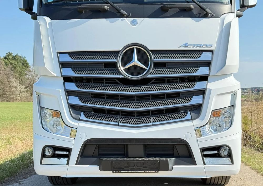 Mercedes-Benz ACTROS 1853/1845/E6/BIG SPACE/STANDARD/2019/ALUSY/NISKI PRZEBIEG/ - Tractor unit: picture 4 Mercedes-Benz ACTROS 1853/1845/E6/BIG SPACE/STANDARD/2019/ALUSY/NISKI PRZEBIEG/ - Tractor unit: picture 4
