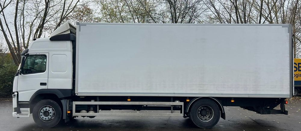 Volvo FM 340 / IZOTERMA / WINDA / SPROWADZONY / 18 PALET / 10.2017 / E6 / STAN BARDZO DOBRY - Refrigerator truck: picture 5 Volvo FM 340 / IZOTERMA / WINDA / SPROWADZONY / 18 PALET / 10.2017 / E6 / STAN BARDZO DOBRY - Refrigerator truck: picture 5