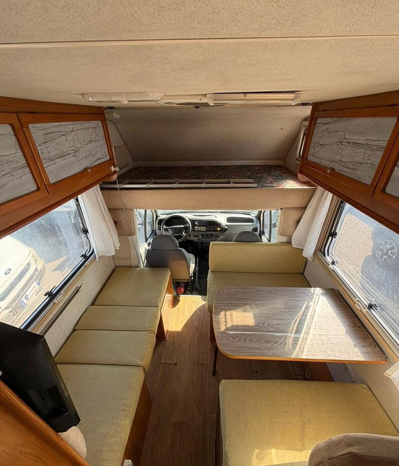 Camper : picture 6 Camper : picture 6