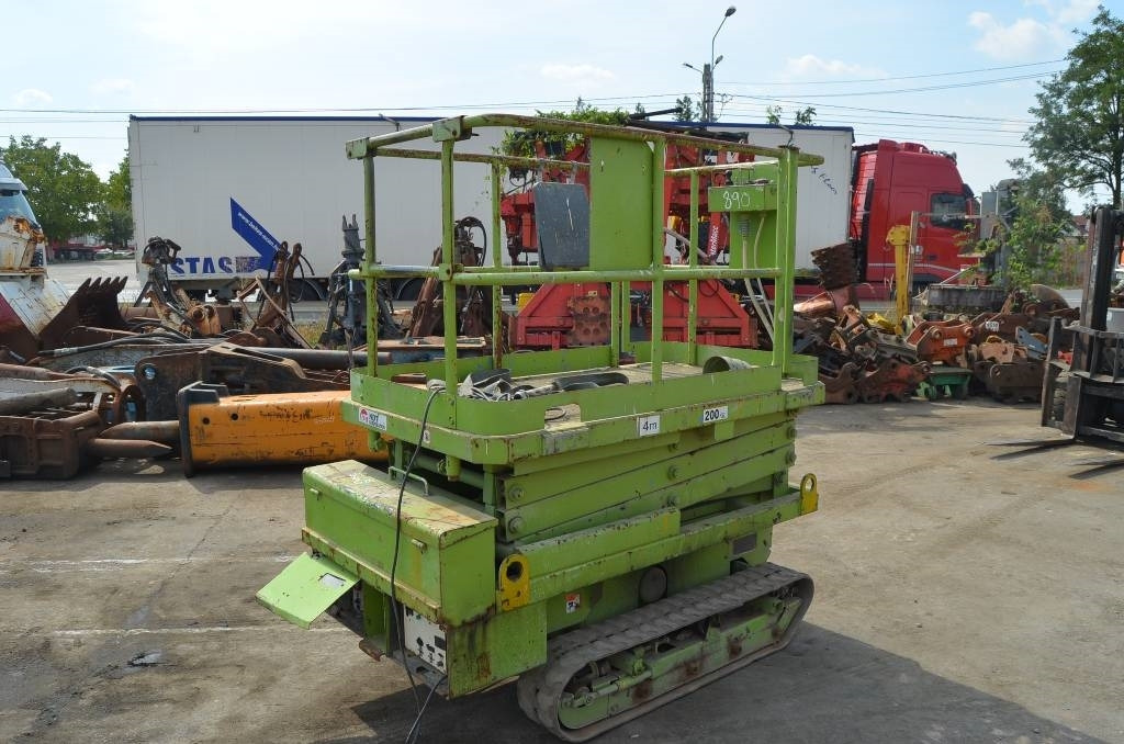 Aichi RV 041 - Scissor lift: picture 4 Aichi RV 041 - Scissor lift: picture 4