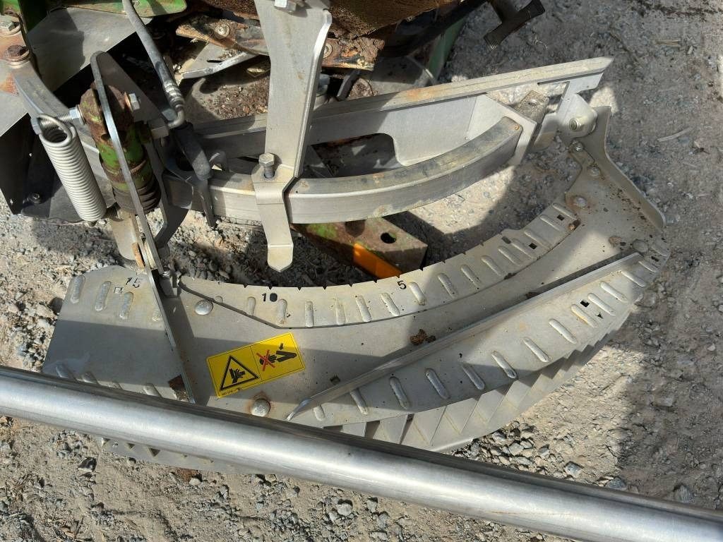 Fertilizer spreader Amazone ZA-M 1200: picture 8 Fertilizer spreader Amazone ZA-M 1200: picture 8