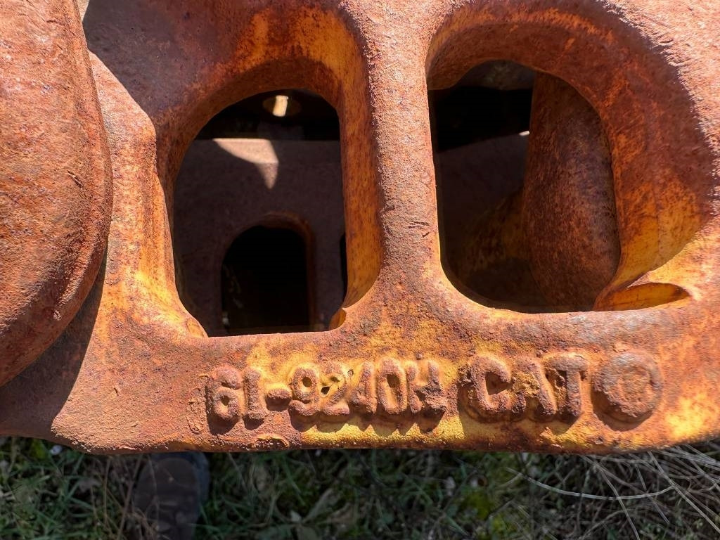 CAT D 6 R - Track for Construction machinery: picture 3 CAT D 6 R - Track for Construction machinery: picture 3