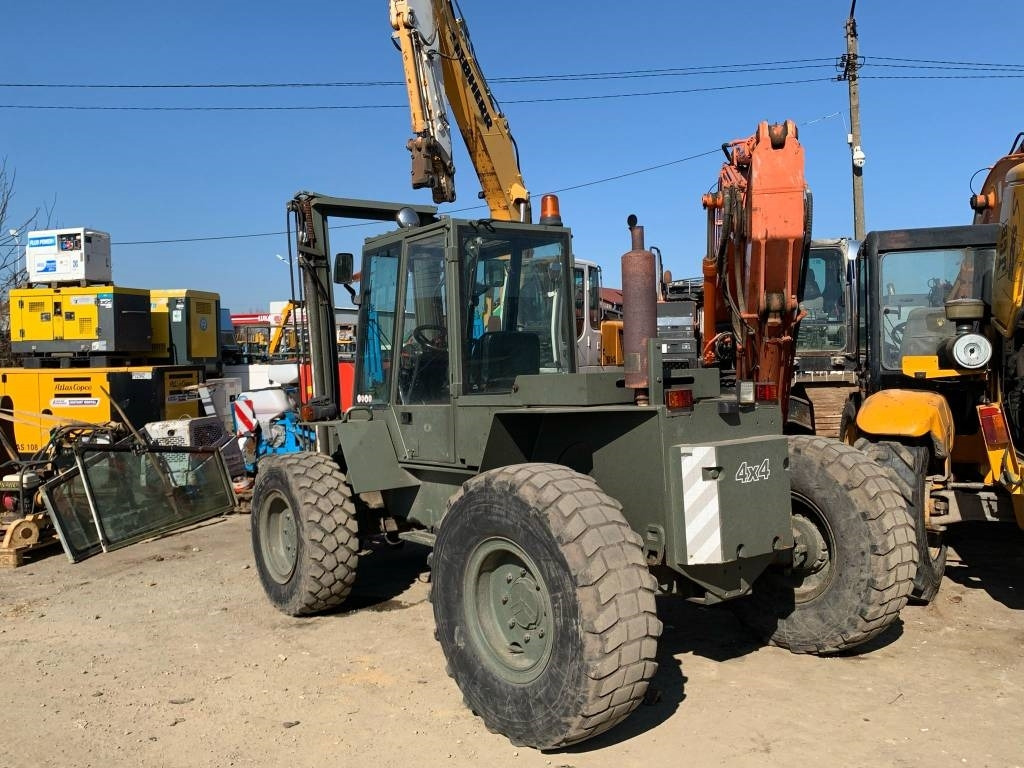 Climax Commando TT20-4M - Diesel forklift: picture 3 Climax Commando TT20-4M - Diesel forklift: picture 3