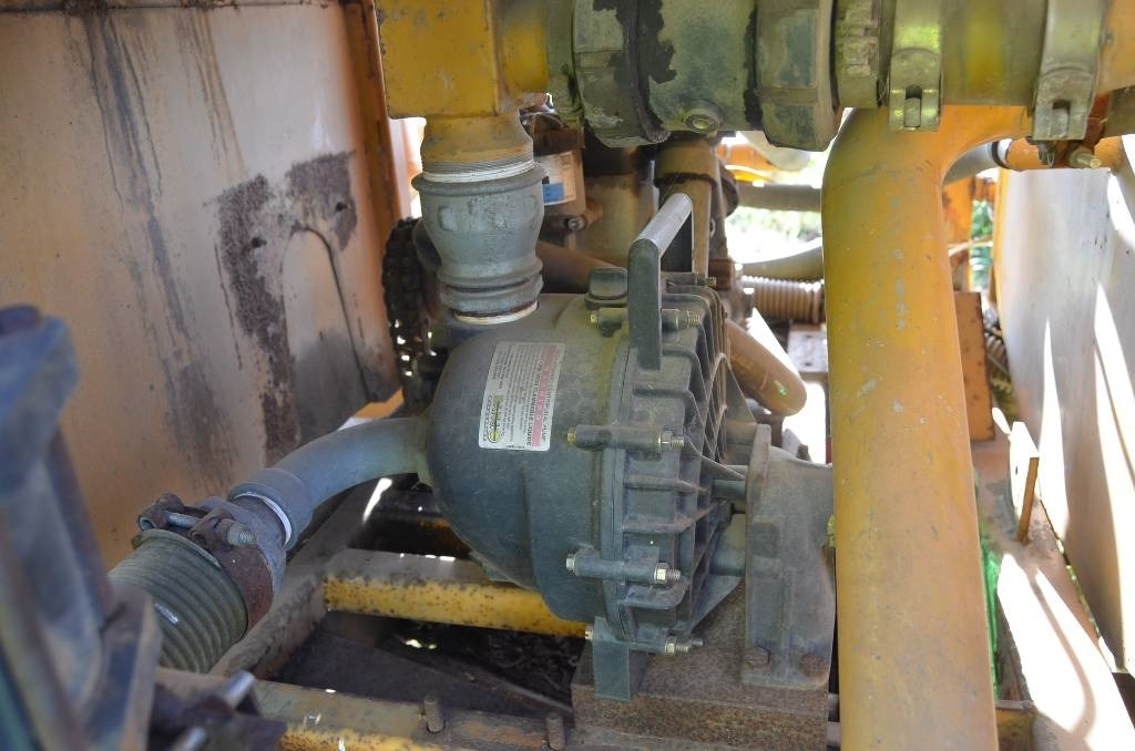 HD 4000 - Trailed sprayer: picture 3 HD 4000 - Trailed sprayer: picture 3