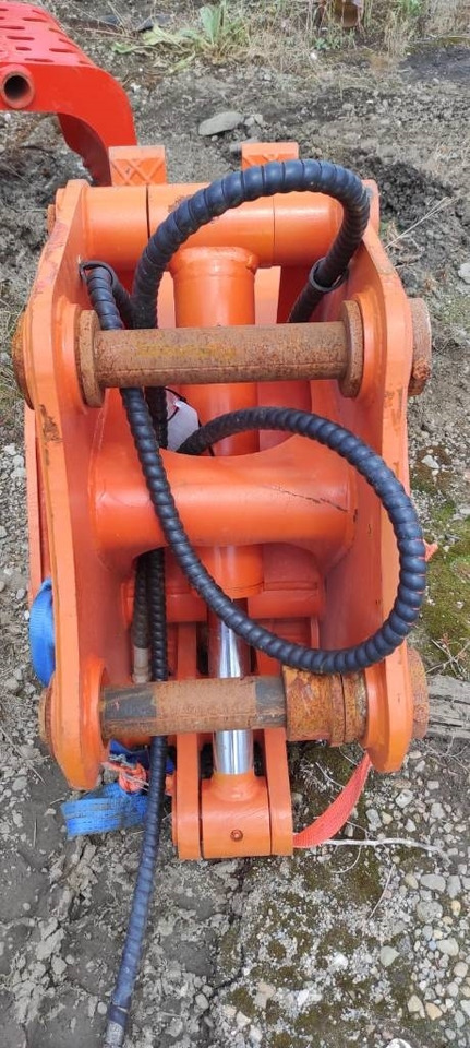 KBKC ASC60 - Grapple for Construction machinery: picture 4 KBKC ASC60 - Grapple for Construction machinery: picture 4