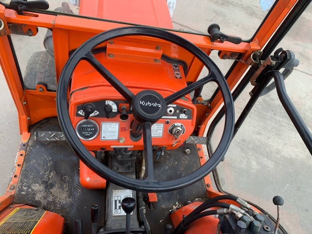 Farm tractor Kubota B 4200: picture 10 Farm tractor Kubota B 4200: picture 10