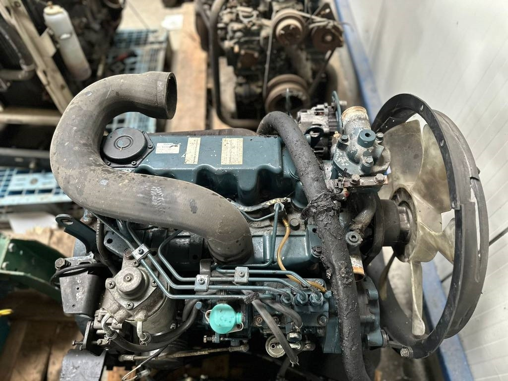 Kubota V3300-ES ENGINE - Engine for Construction machinery: picture 1 Kubota V3300-ES ENGINE - Engine for Construction machinery: picture 1