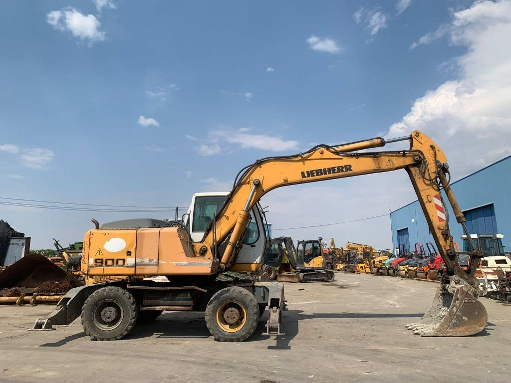Liebherr A 900 C - Wheel excavator: picture 3 Liebherr A 900 C - Wheel excavator: picture 3