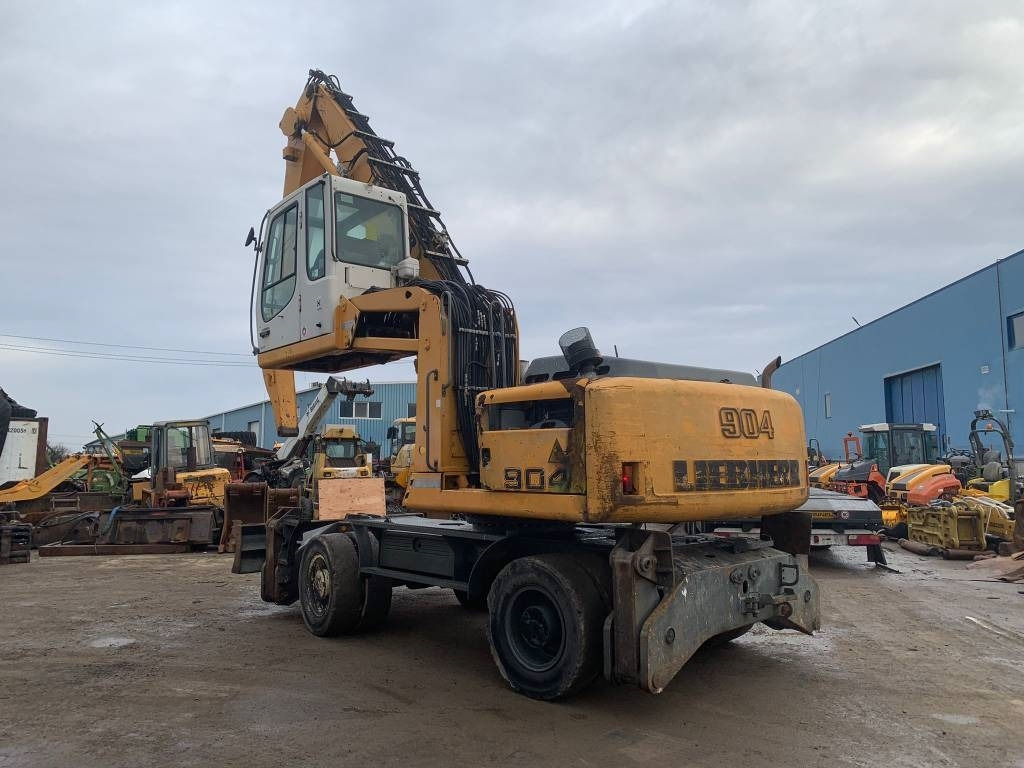 Liebherr A 904 C - Wheel excavator: picture 3 Liebherr A 904 C - Wheel excavator: picture 3