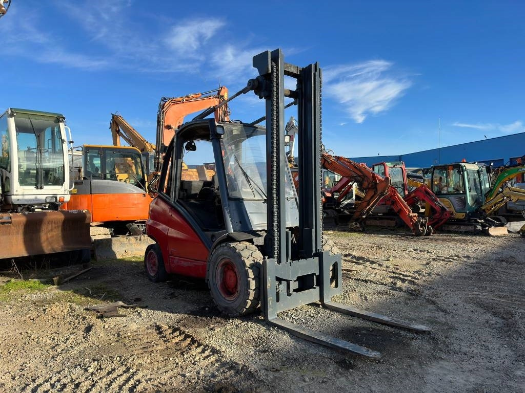 Linde H40 - Diesel forklift: picture 2 Linde H40 - Diesel forklift: picture 2