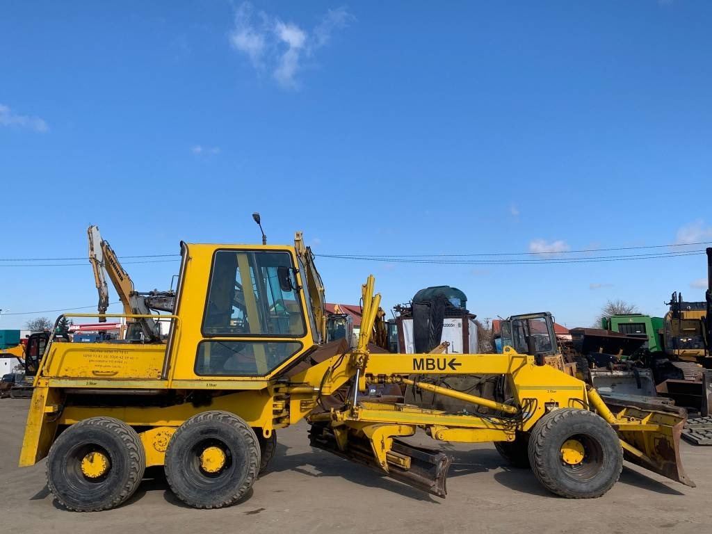MBU G130A - Grader: picture 3 MBU G130A - Grader: picture 3