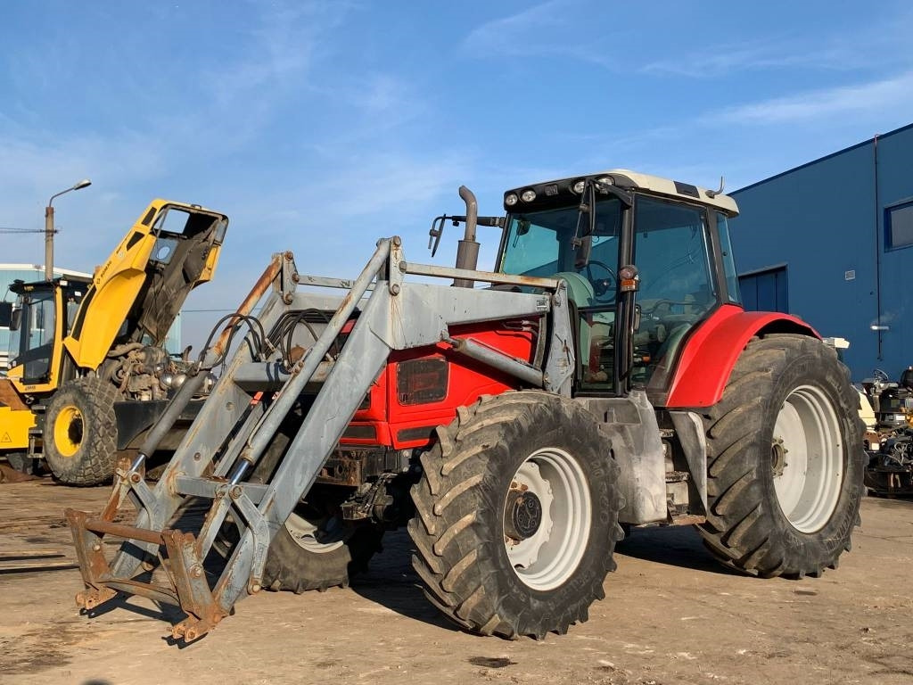 Massey Ferguson MF7485 - Farm tractor: picture 1 Massey Ferguson MF7485 - Farm tractor: picture 1