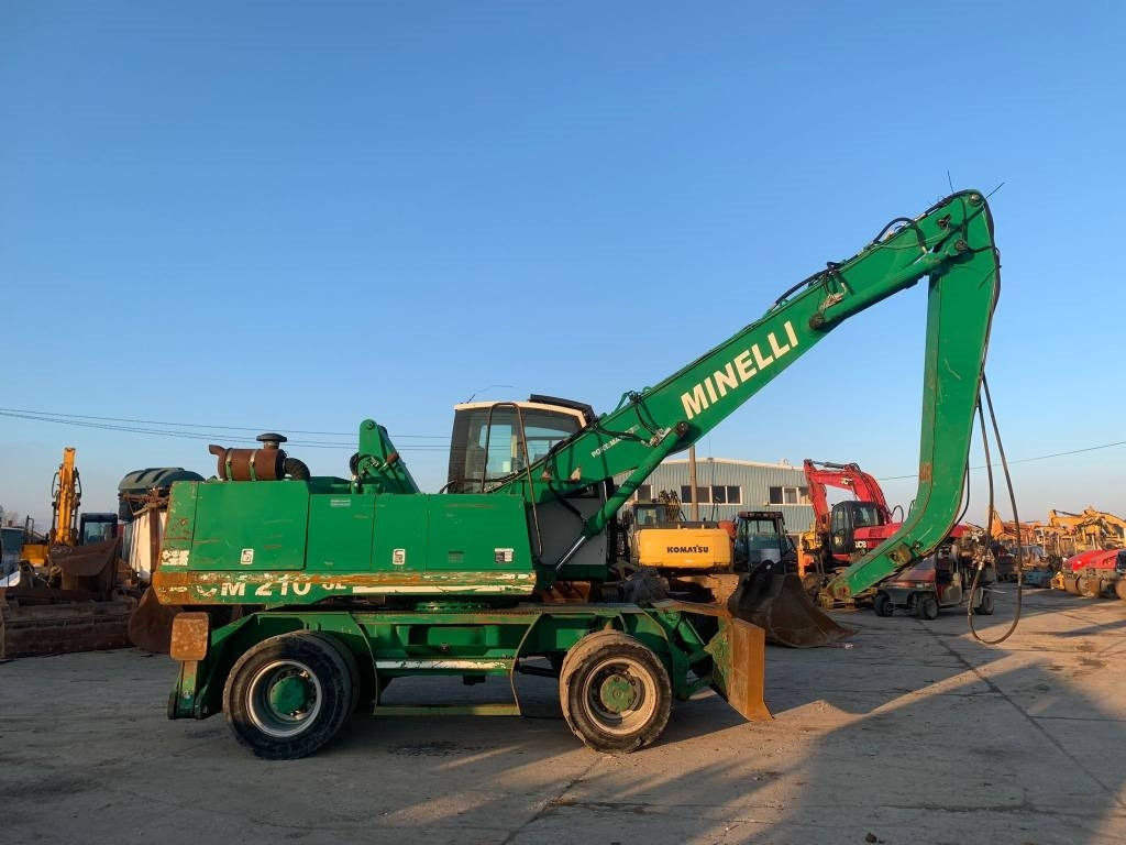 Minelli CM210 - Wheel excavator: picture 5 Minelli CM210 - Wheel excavator: picture 5