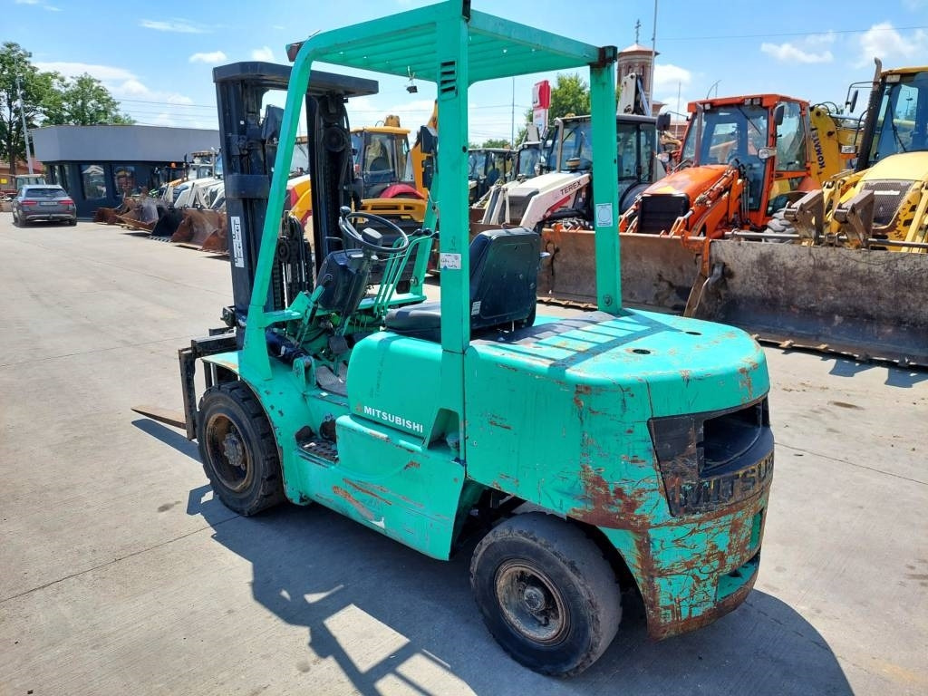 Mitsubishi FD35A - Diesel forklift: picture 4 Mitsubishi FD35A - Diesel forklift: picture 4