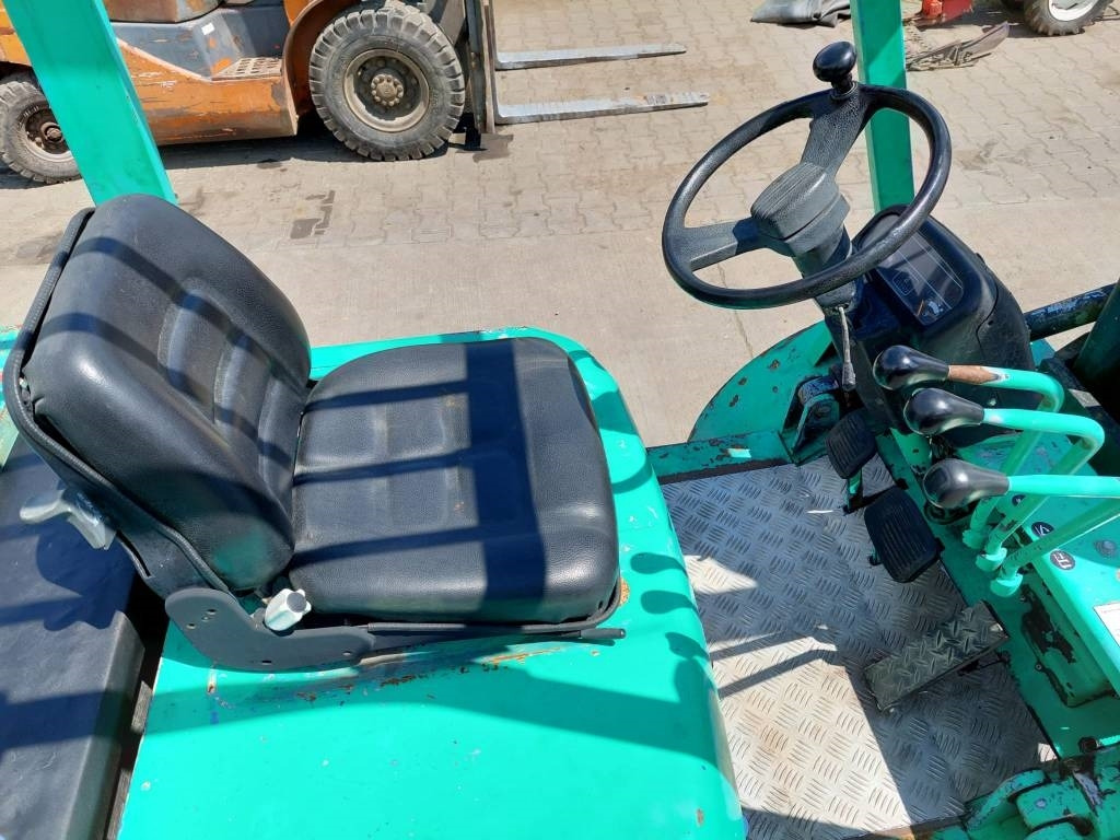 Mitsubishi FD35A - Diesel forklift: picture 5 Mitsubishi FD35A - Diesel forklift: picture 5