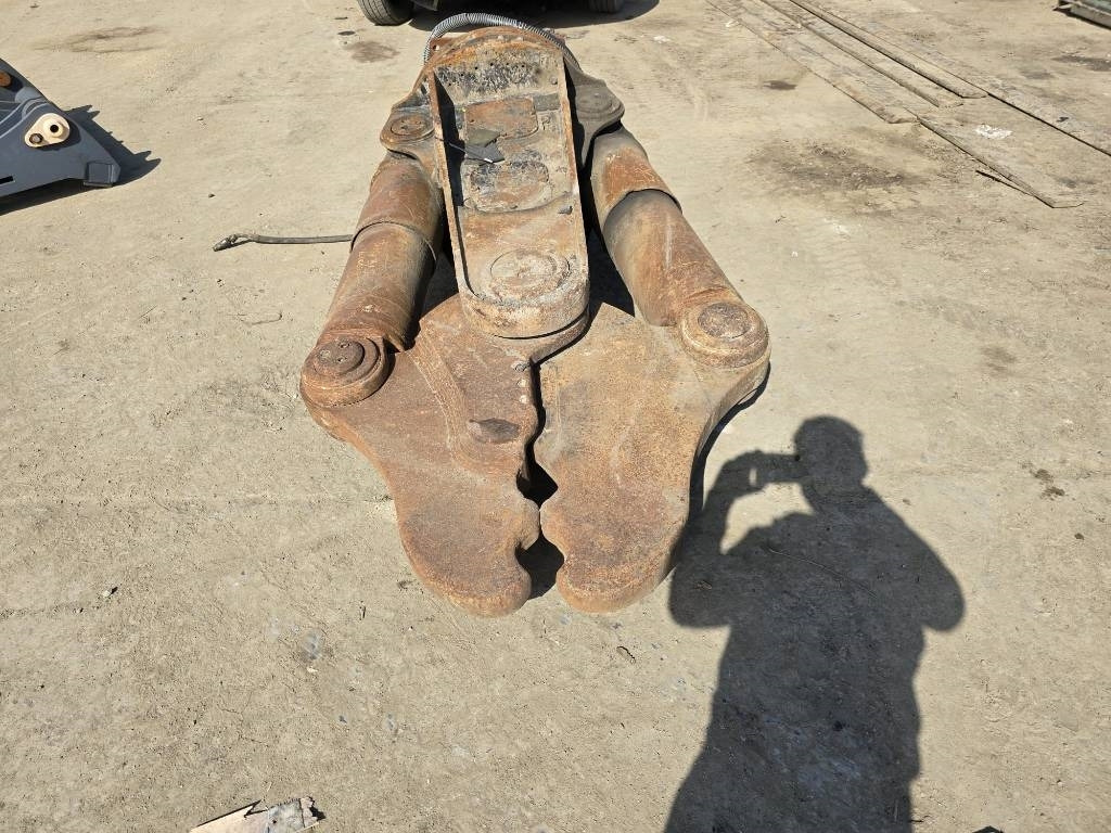 Montabert 2T - Auger: picture 2 Montabert 2T - Auger: picture 2