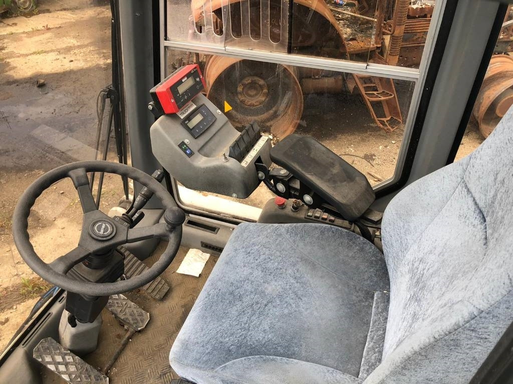 Semax G70L-E - Electric forklift: picture 5 Semax G70L-E - Electric forklift: picture 5